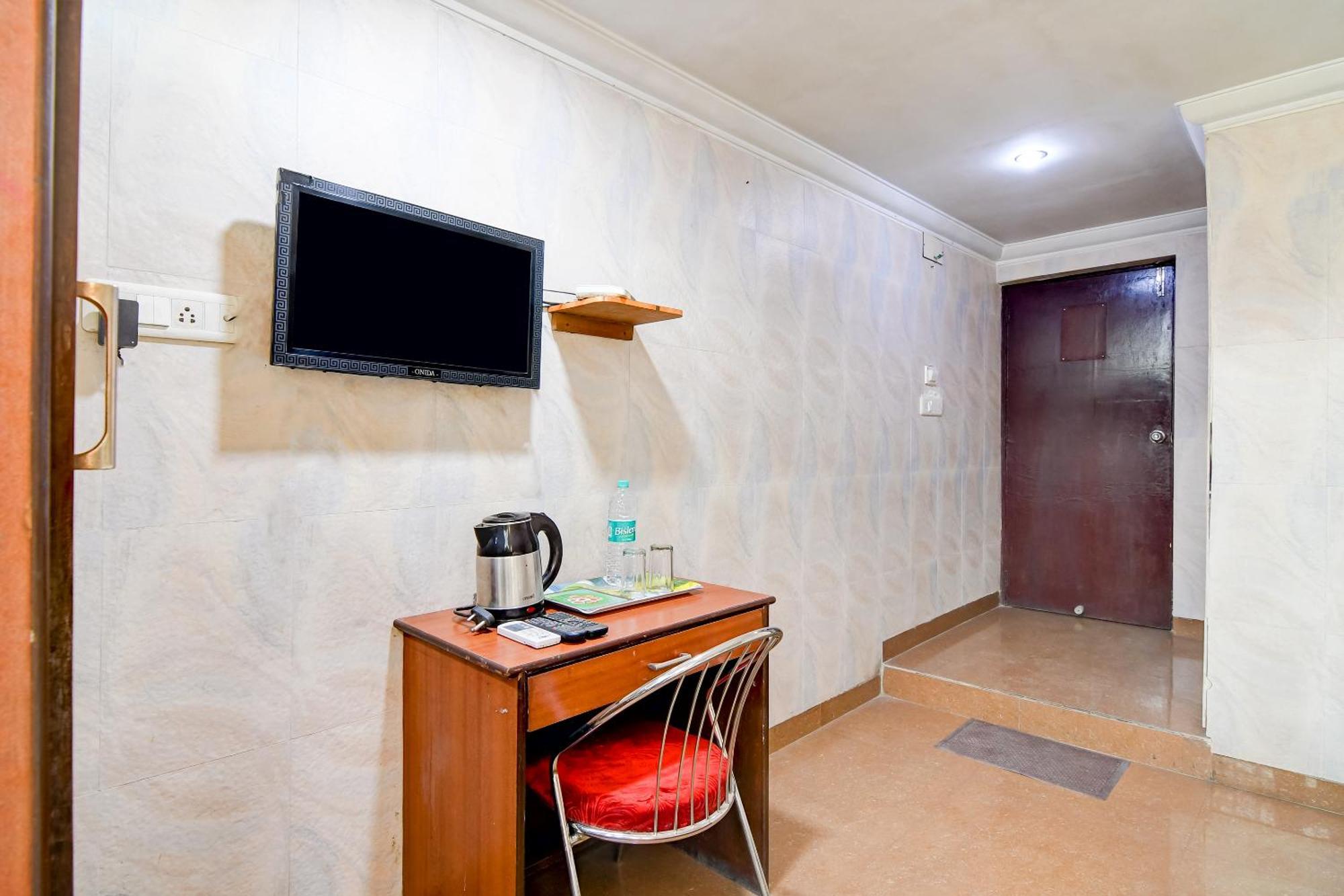 Brill Raj Palace Near City Centre 2 Колката Екстериор снимка