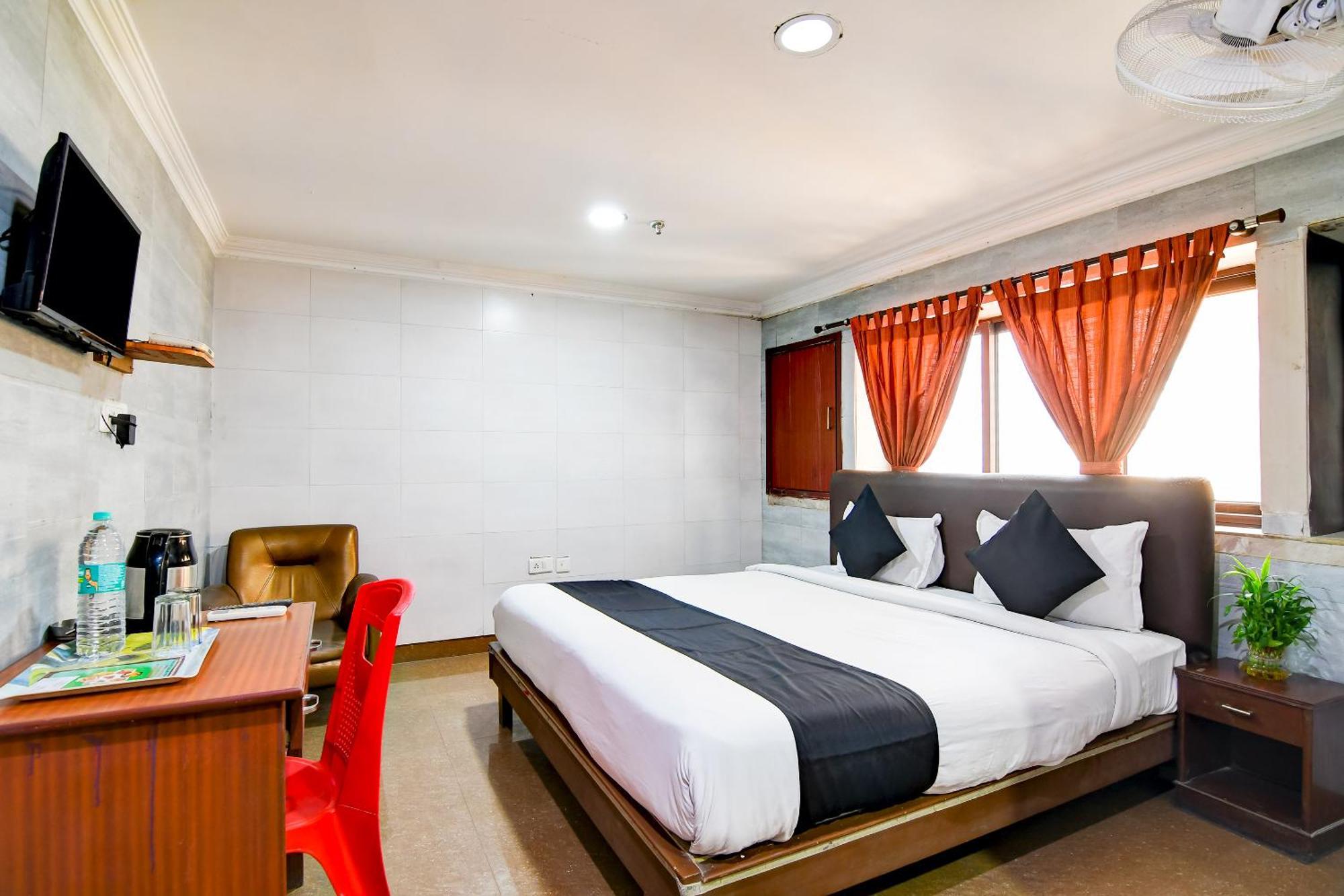 Brill Raj Palace Near City Centre 2 Колката Екстериор снимка
