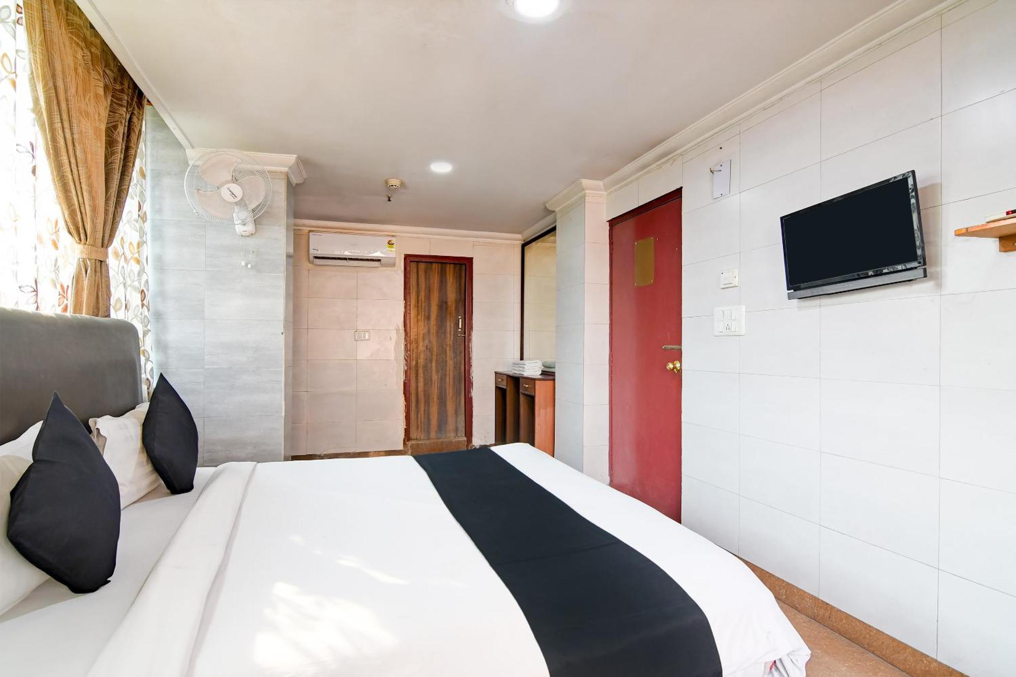 Brill Raj Palace Near City Centre 2 Колката Екстериор снимка